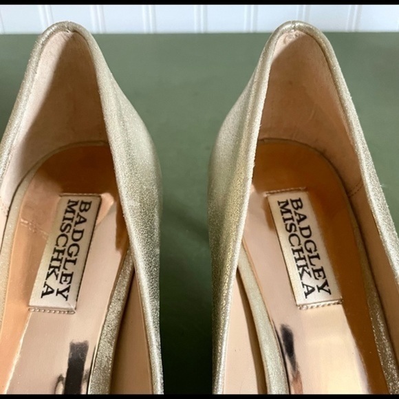 Badgley Mischka Metallic Leather Kitten Heels with Crystal Deco - Picture 3 of 10